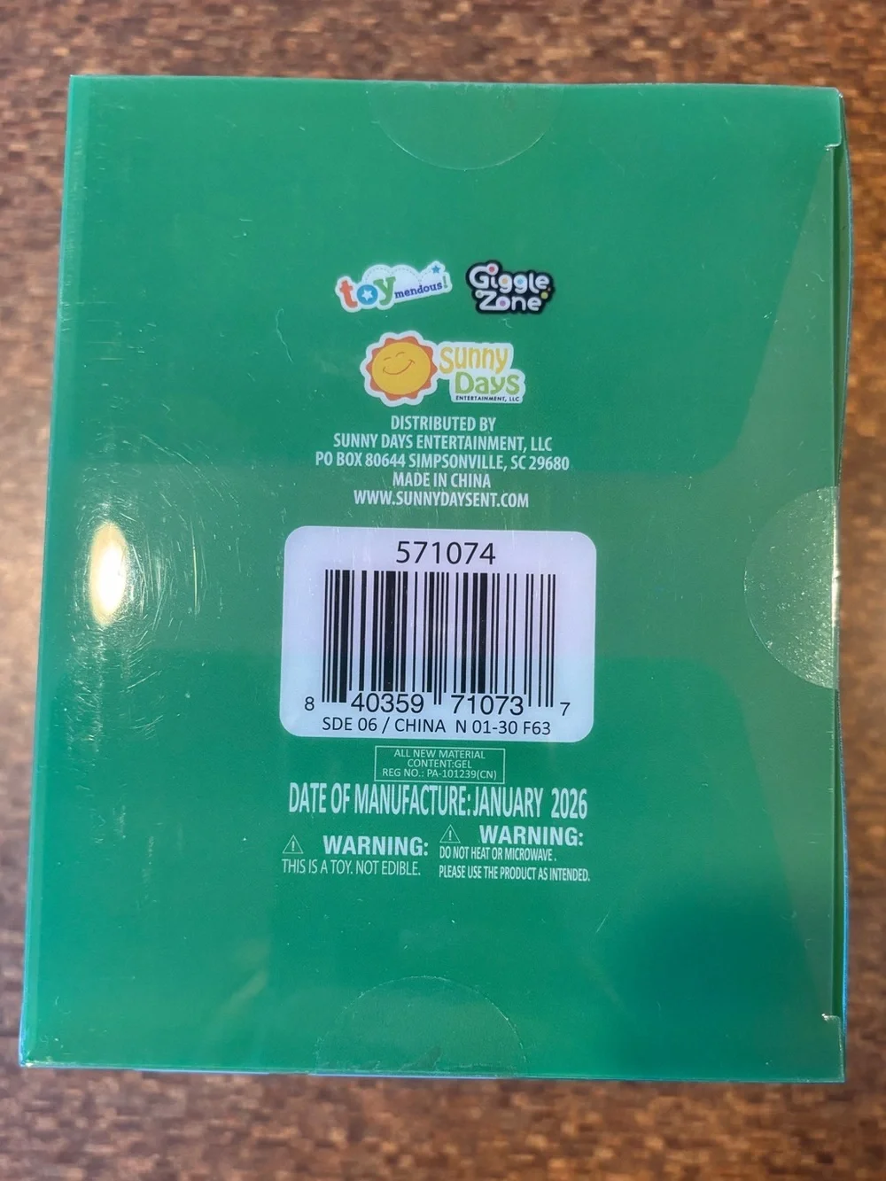 Squeeezy Peach Toy - Picture 4 of 4